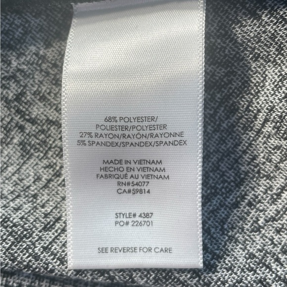 CABI Skirt Black White Tweed Sz 10 Stretch Back Zip EUC - Picture 6 of 7